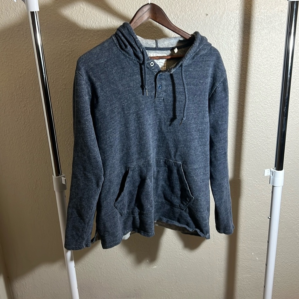 Large on the byas hoodie. Blue